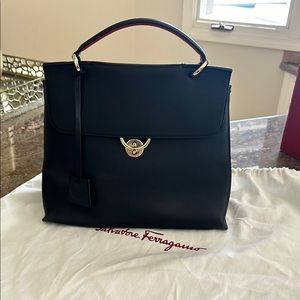 Salvatore Ferragamo Black/Red Leather Handbag